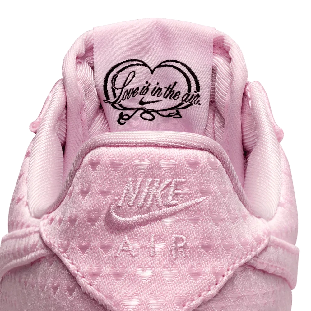 【2026年 1/14 発売】NIKE AIR FORCE 1 LOW SE “Valentine 2026/Pink Foam/Black” (ナイキ エア フォース 1 ロー “バレンタイン/ピンク/ブラック”) [IQ9965-601]