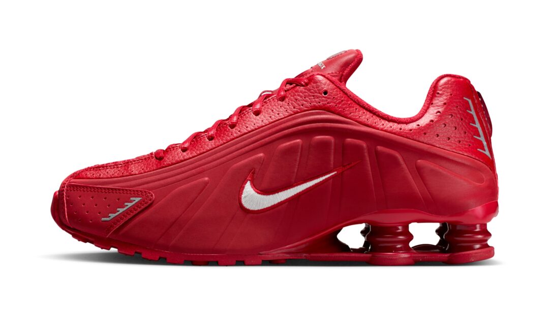 【2025年 12/18 発売】NIKE SHOX R4 “Red/White” (ナイキ ショックス “レッド/ホワイト”) [IQ0608-687]