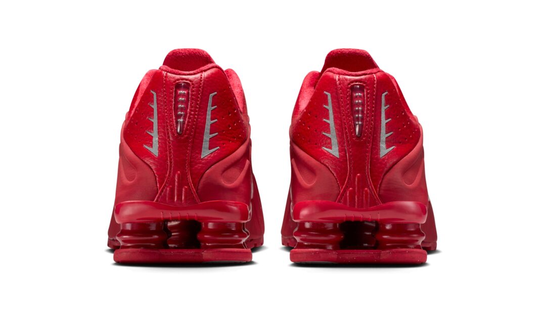 【2025年 12/18 発売】NIKE SHOX R4 “Red/White” (ナイキ ショックス “レッド/ホワイト”) [IQ0608-687]