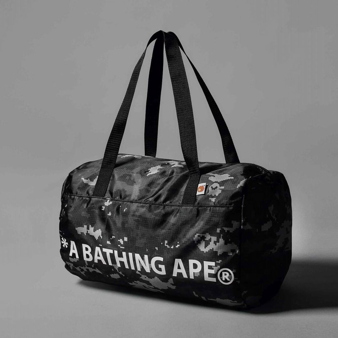【2026年 1/23 発売】smart 2026年3月/4月合併号にA BATHING APE “ビッグサイズボストンバッグ”が付録 (スマート ア ベイシング エイプ)