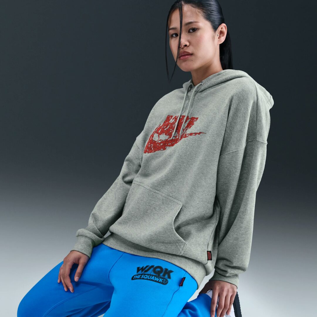 【2025年 12/4 発売】Stranger Things × NIKE 2025 FW アパレルコレクション (ストレンジャー・シングス ナイキ)