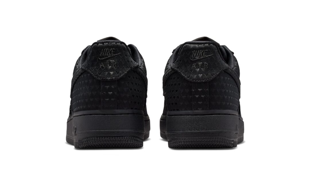 【2026年 2月 発売予定】NIKE AIR FORCE 1 LOW “Valentine 2026/Triple Black” (ナイキ エア フォース 1 ロー “バレンタイン/トリプルブラック”) [IQ9965-001]
