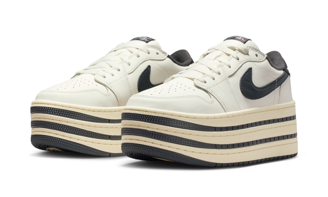 【2026年 発売予定】NIKE W AIR JORDAN 1 TRIPLE STACK “Sail/Black” (ナイキ エア ジョーダン トリプルスタック “セイル/ブラック”) [HV8288-100]