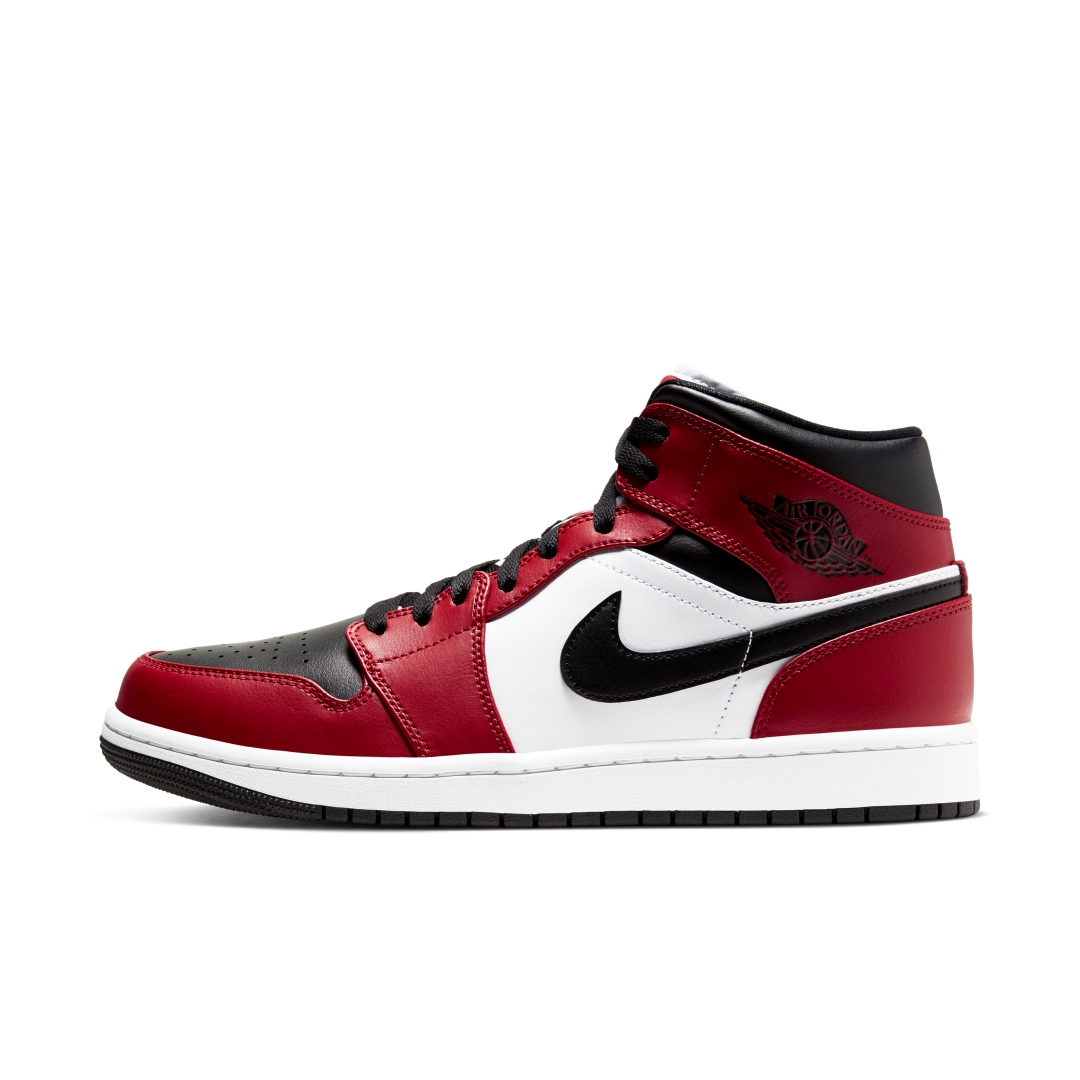 【2025年 12/17 リストック】NIKE AIR JORDAN 1 MID “Chicago Black Toe” (ナイキ エア ジョーダン ミッド “シカゴ ブラック トゥ”) [554724-069]