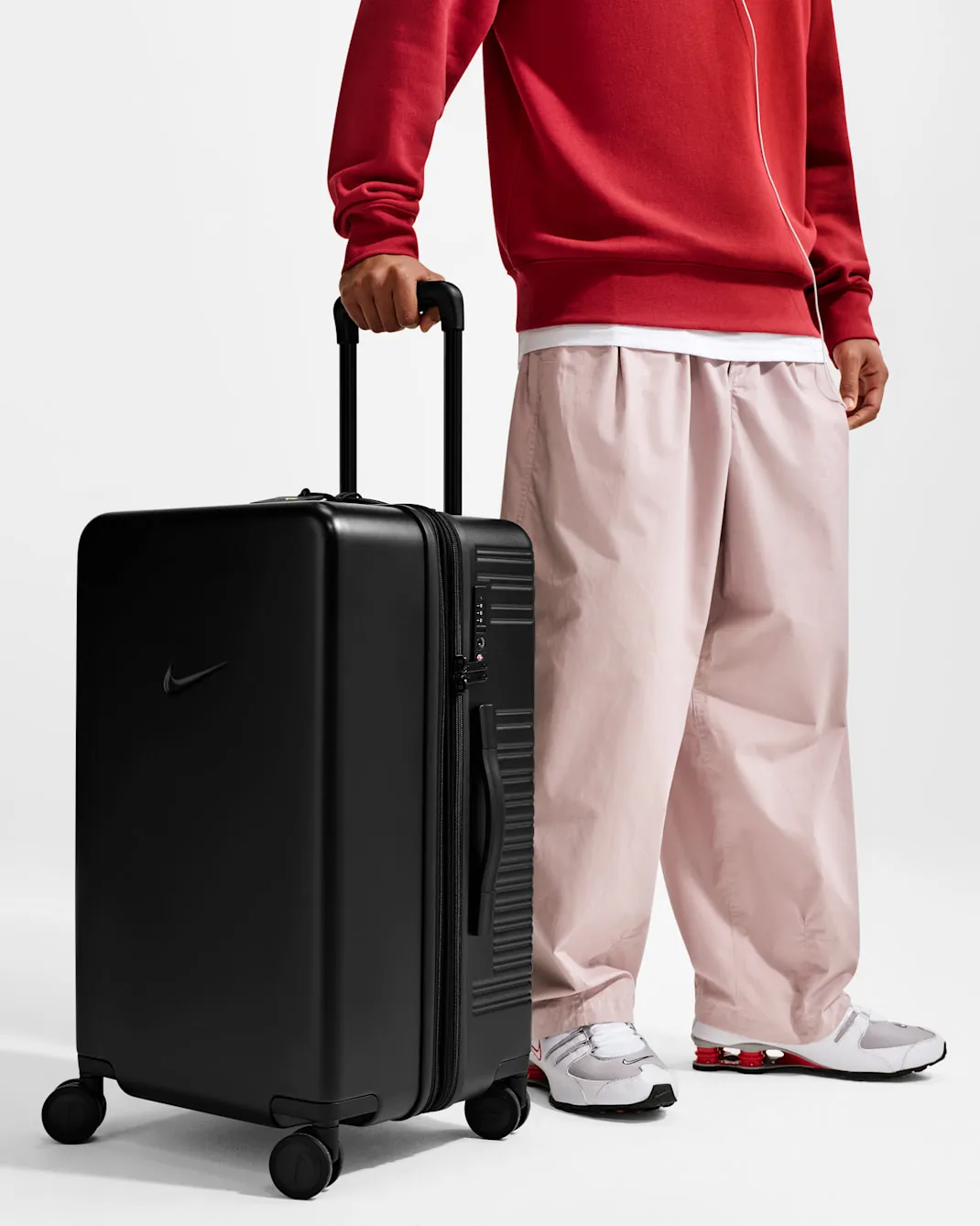 NIKE AF1をイメージしたスーツケースが2026年 1/1 発売 (NIKE AIR FORCE 1 ナイキ エア フォース Luggage) [HV8584-010/HV8586-010/IO0771-010]