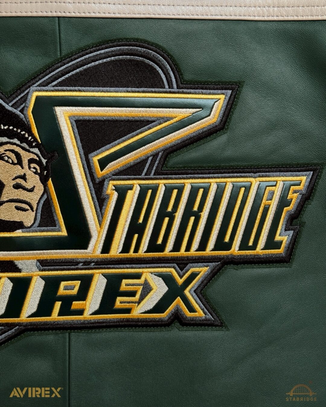 AVIREX × STABRIDGE “VARSITY JACKET CHIEF ROCKA”が2025年 12/27 発売 (アヴィレックス スタブリッジ “バーシティジャケット”)