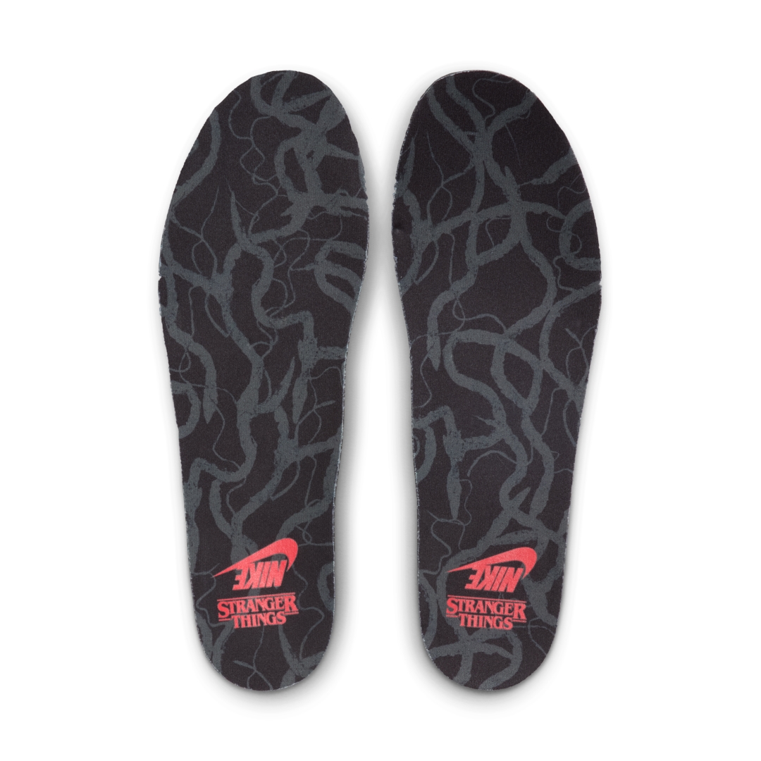 【2025年 12/4 発売】Stranger Things × NIKE W FIELD GENERAL HIGH ST SP “Eleven” (ストレンジャー・シングス ナイキ フィールド ジェネラル ハイ “イレブン”) [IM3875-100]