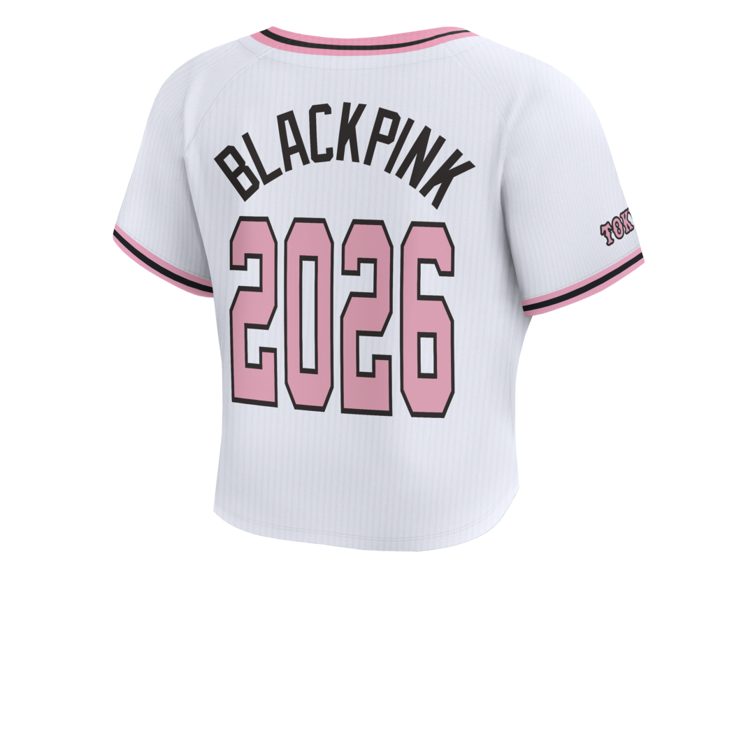 BLACKPINK × 読売ジャイアンツ & FC東京 コラボアイテムが2025年 1/8 発売 (ブラックピンク)