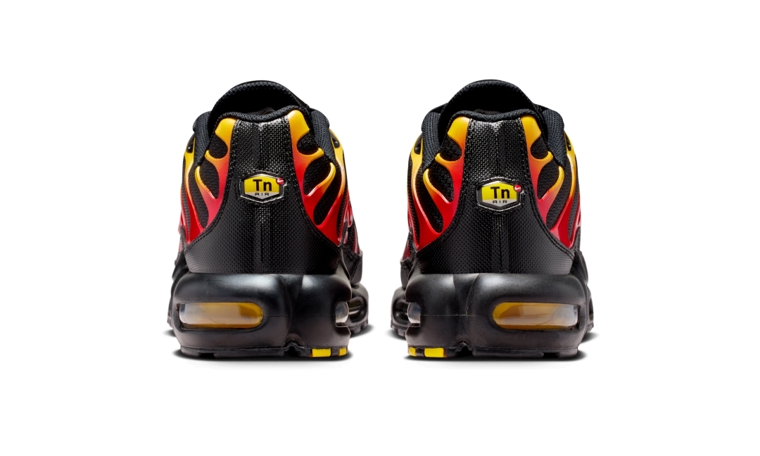 【2026年 1/12 発売】NIKE AIR MAX PLUS “Black/University Gold/University Red” (ナイキ エア マックス プラス “ブラック/ゴールド/レッド”) [DM0032-030]
