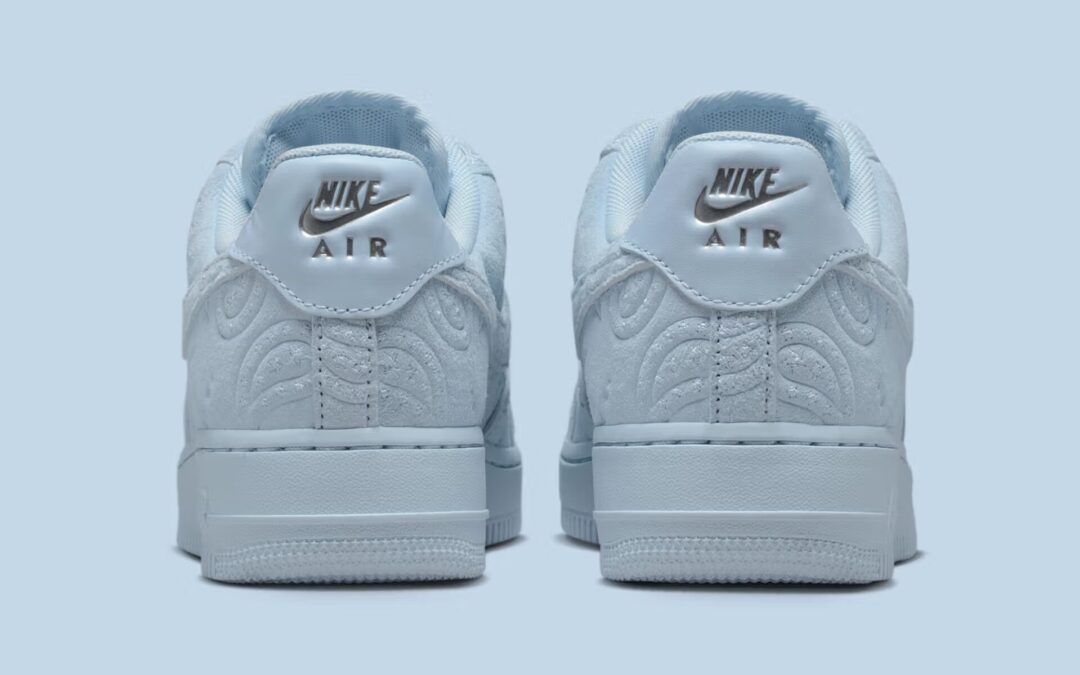 【2026年 春 発売予定】NIKE AIR FORCE 1 LOW SUEDE “Paisley/Hydrogen Blue” (ナイキ エア フォース 1 ロー スエード “ペイズリー/ハイドロゲンブルー”) [IO1259-400]