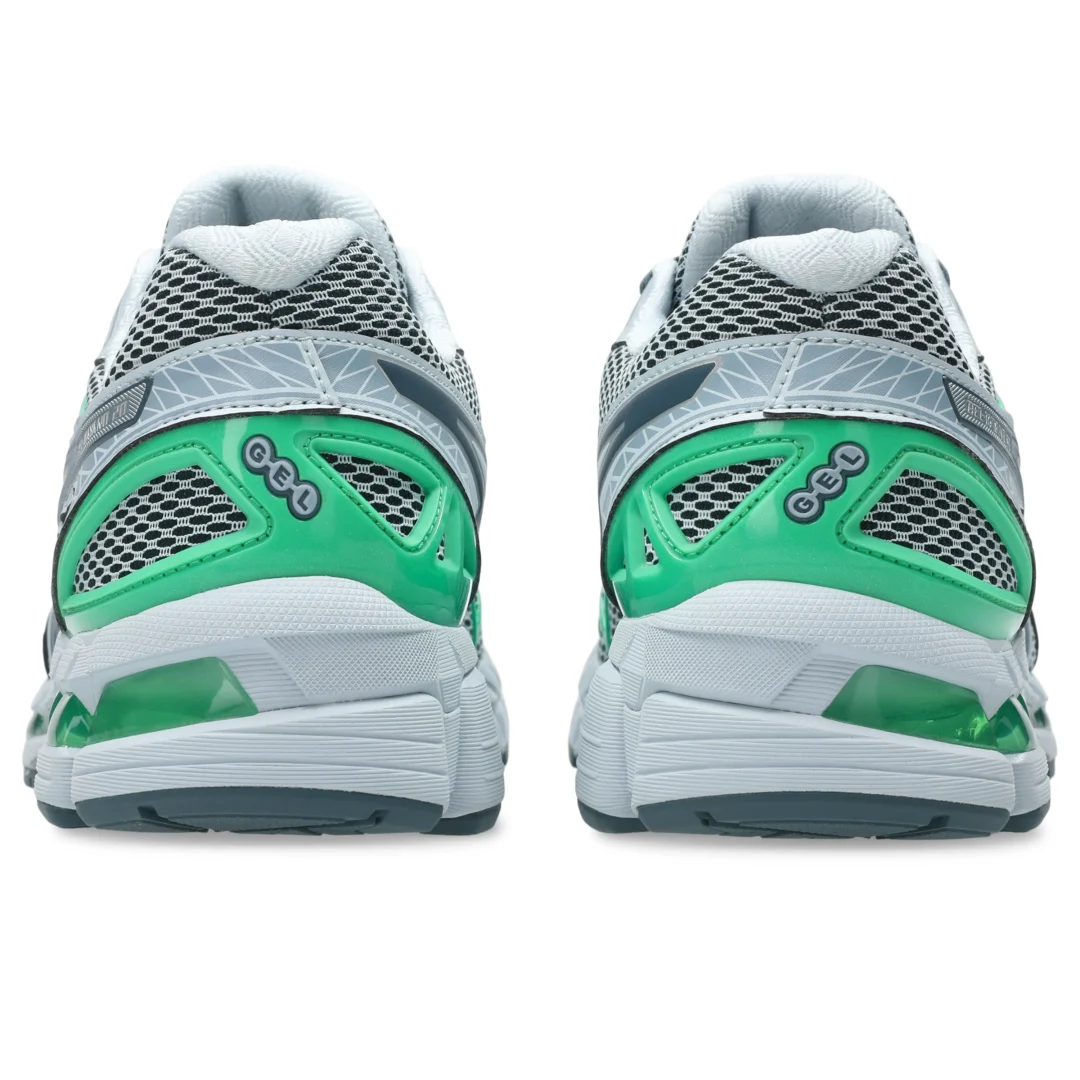 【海外発売】ASICS GEL-KAYANO 20 “White/Illusion Blue & Storm Cloud/Cilantro” (アシックス ゲルカヤノ) [1203A884.100/1203A884.400]