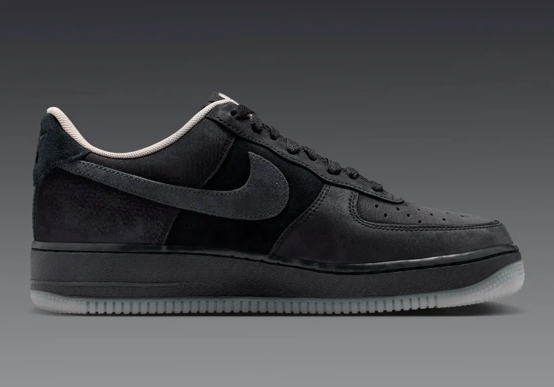 【2026年 発売】NIKE AIR FORCE 1 LOW “Black Fossil” (ナイキ エア フォース ロー “ブラックフォッシル”) [IQ9791-001]