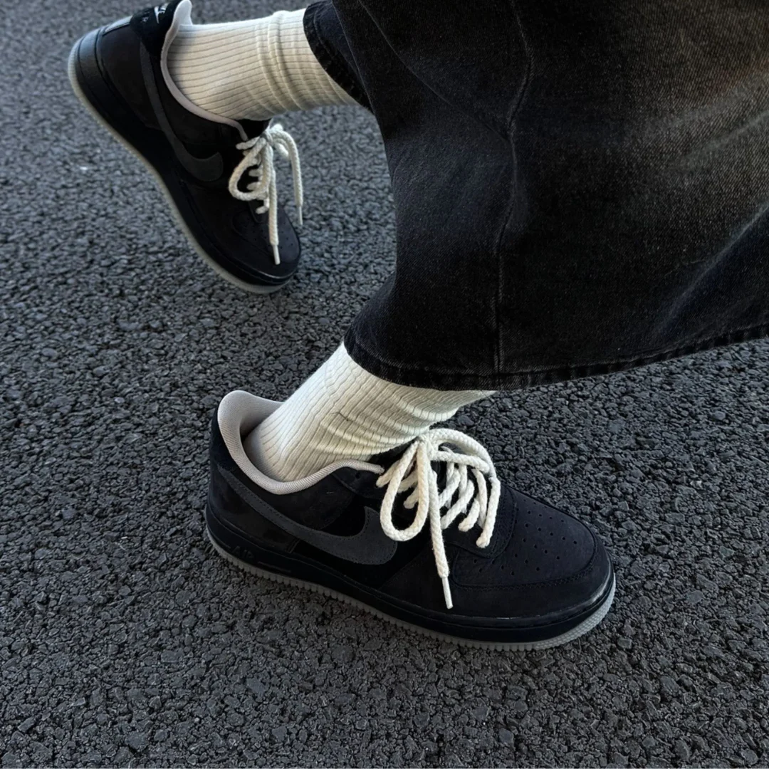 【2026年 発売】NIKE AIR FORCE 1 LOW “Black Fossil” (ナイキ エア フォース ロー “ブラックフォッシル”) [IQ9791-001]