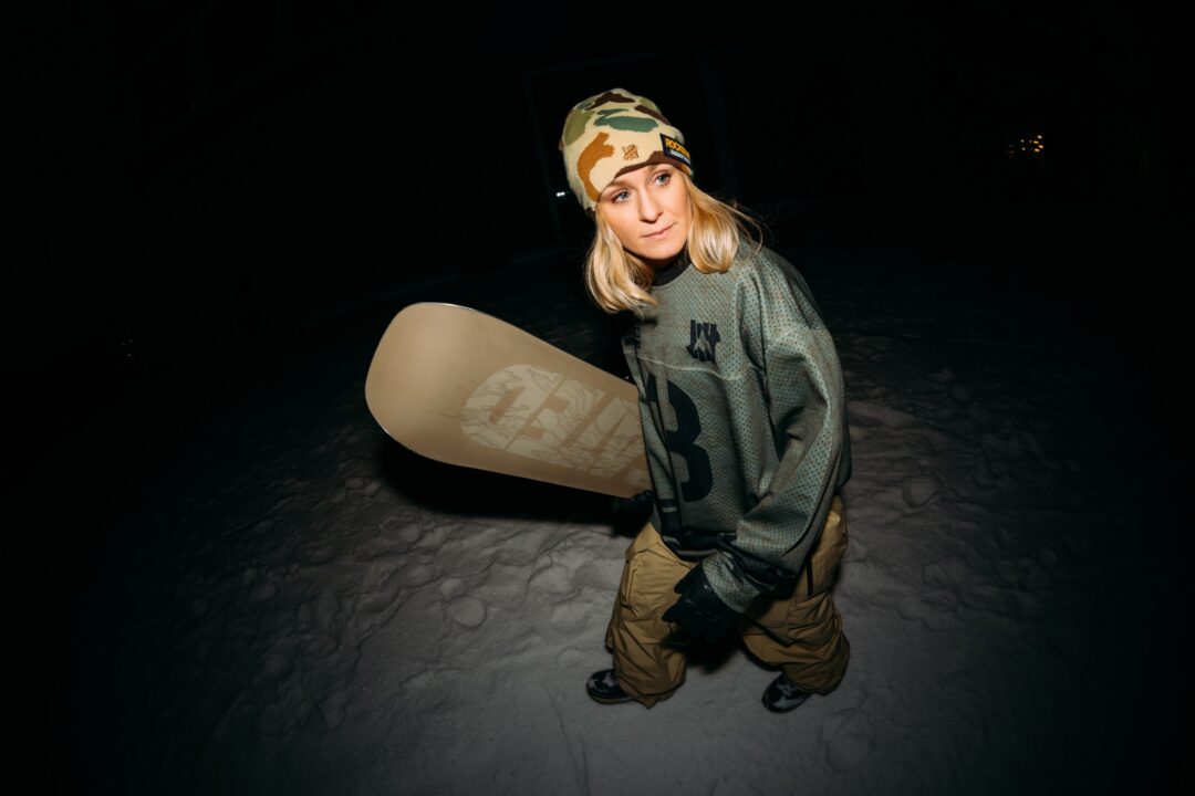 UNDEFEATED × BURTON 2026 SS コラボコレクションが1/21 発売 (アンディフィーテッド バートン)