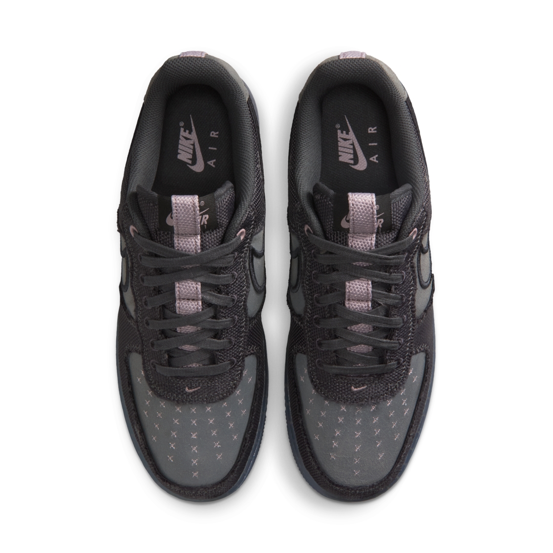 【2026年 春 発売予定】NIKE AIR FORCE 1 LOW “Anthracite/Iron Grey” (ナイキ エア フォース ロー “アンスラサイト/グレー/バイオレット”) [IQ0614-060]
