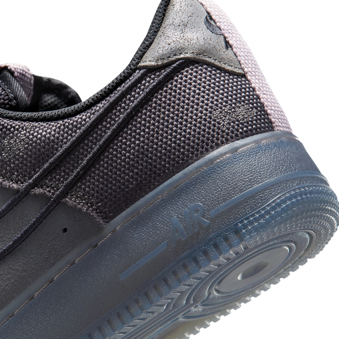 【2026年 春 発売予定】NIKE AIR FORCE 1 LOW “Anthracite/Iron Grey” (ナイキ エア フォース ロー “アンスラサイト/グレー/バイオレット”) [IQ0614-060]