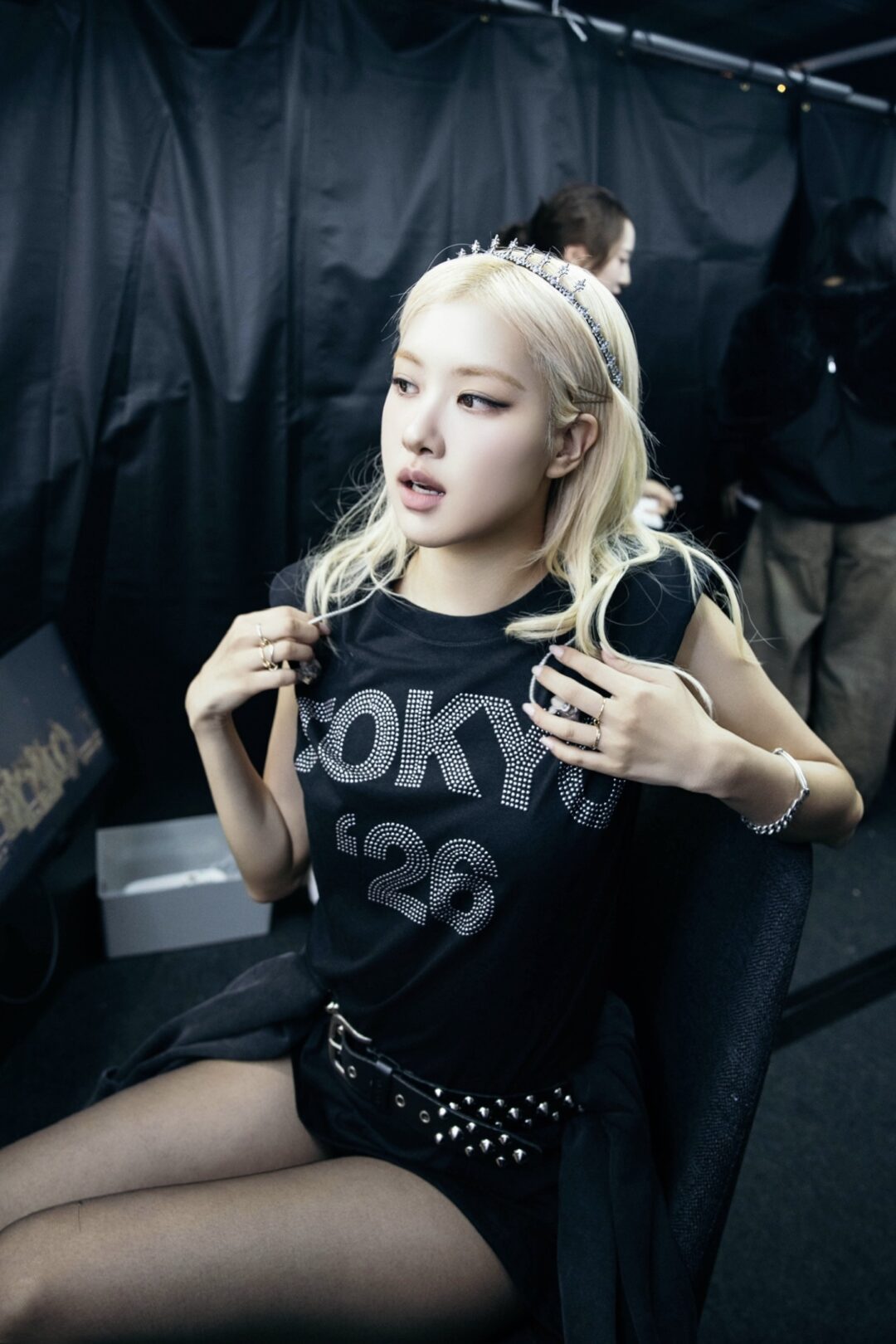 Levi’sが「BLACKPINK Rosé」のカスタムステージ衣装を制作・提供 (リーバイス ブラックピンク ロゼ)