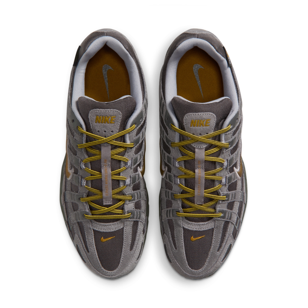 【2026年 1/17 発売】NIKE P-6000 PREMIUM “Medium Ash/Golden Hop” (ナイキ プレミアム “ミディアムアッシュ/ゴールデンホップ”) [IH0946-201]