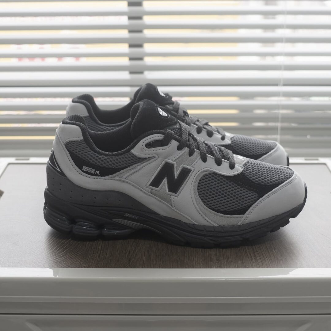 【海外発売】New Balance U2002 10D “Grey matter/Castlerock” (ニューバランス) [U200210D]