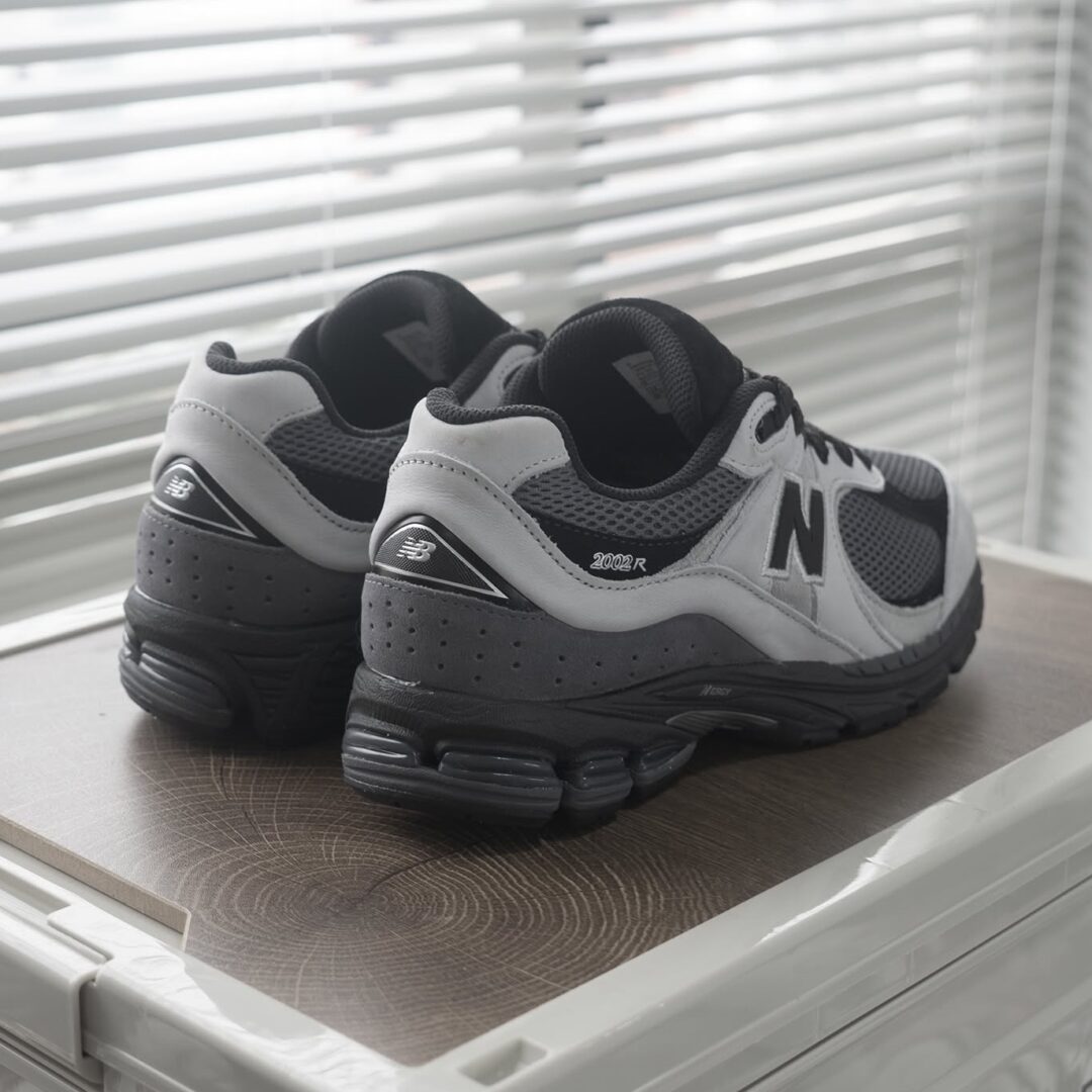 【海外発売】New Balance U2002 10D “Grey matter/Castlerock” (ニューバランス) [U200210D]