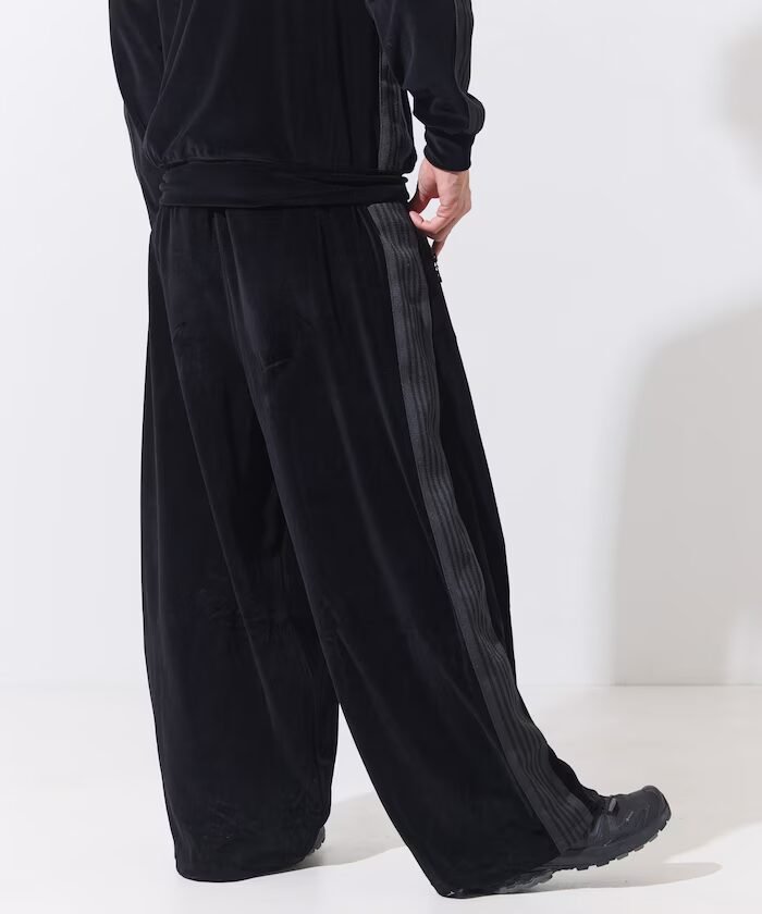 NEEDLES × FREAK’S STORE 別注 2026 SS “Track Jacket Velour & H.D.Track Pant Velour”が発売 (ニードルズ フリークスストア)