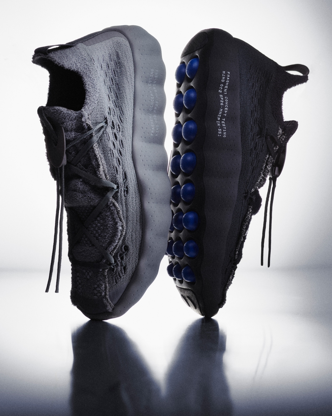 【2026年 3/14 & 3/19 発売予定】FRAGMENT × NIKE MIND MULE 002 "Black/Grey" (フラグメント 藤原ヒロシ ナイキ マインド ミュール) [IQ8504-001/IQ8504-002]