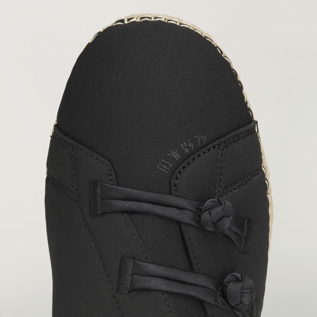 【2026年 春夏 発売予定】CLOT × adidas Originals QI Flow “Black” (クロット アディダス オリジナルス キューアイ フロウ “ブラック”) [JQ4053]