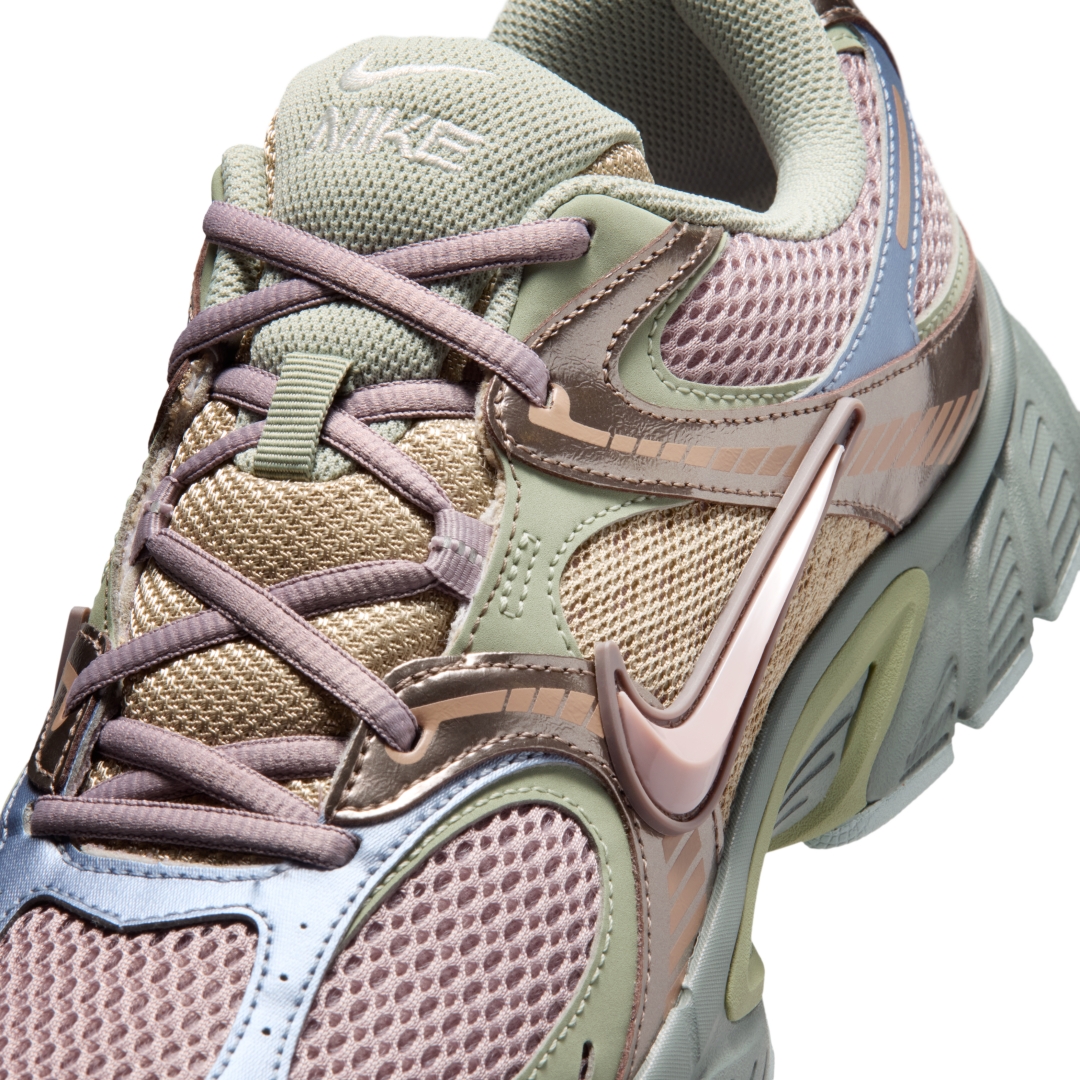 【2026年 春 発売予定】A Ma Maniére × NIKE V5 RNR SP (ア マ マニエール ナイキ) [IU3431-001/IU3431-200]