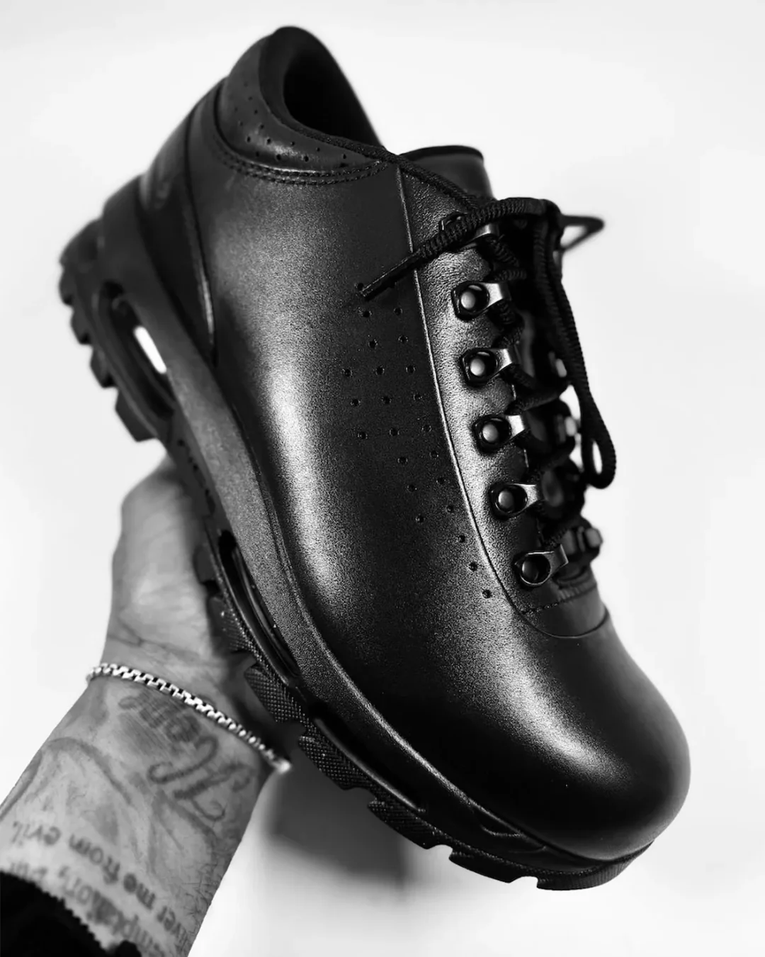 【2026年 発売予定】NIKE AIR MAX GOADOME LOW “Black/Anthracite” (ナイキ エア マックス ゴアドーム ロー “ブラック/アンスラサイト”) [IQ0641-001]