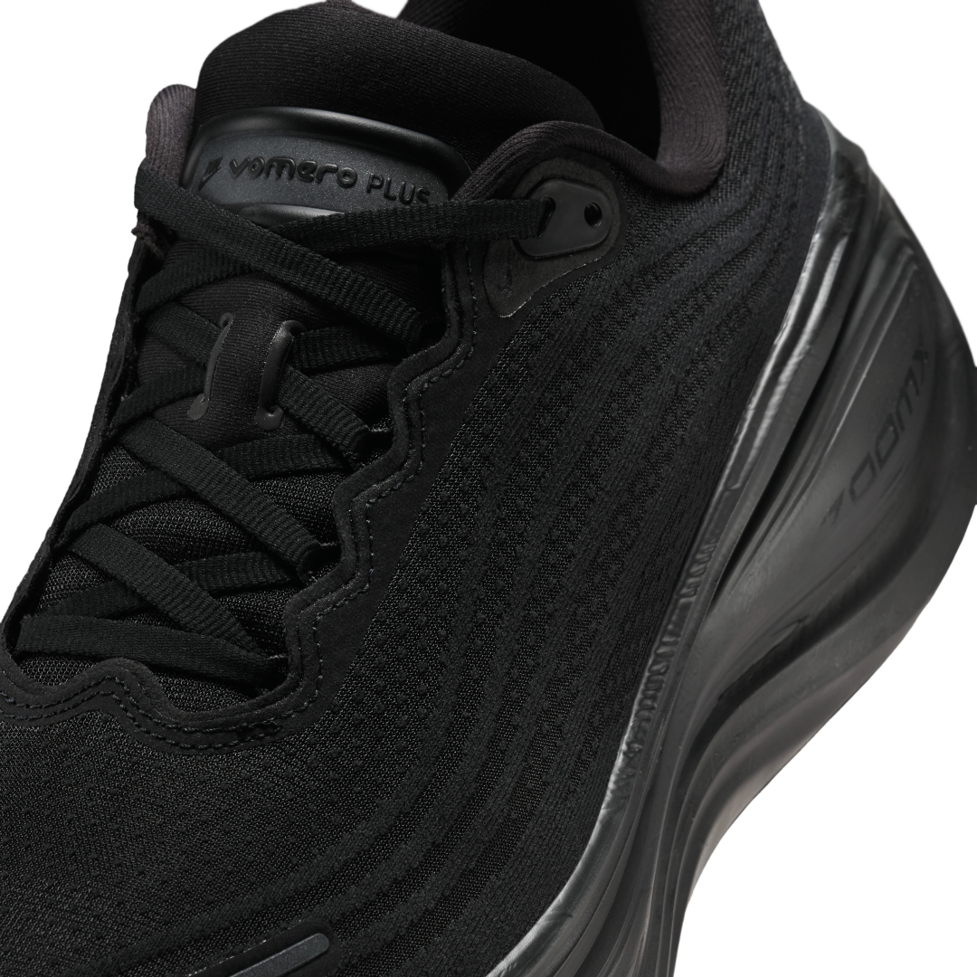 【2025年 春夏 発売予定】NIKE VOMERO PLUS “Black/Anthracite” (ナイキ ボメロ プラス “ブラック/アンスラサイト”) [IO4482-002]
