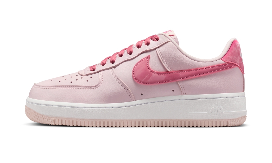 【2026年 1/19 発売予定】NIKE W AIR FORCE 1 LOW “Valentine 2026/Pearl Pink/White” (ナイキ エア フォース 1 ロー “バレンタイン/パールピンク/ホワイト”) [IO8755-600]