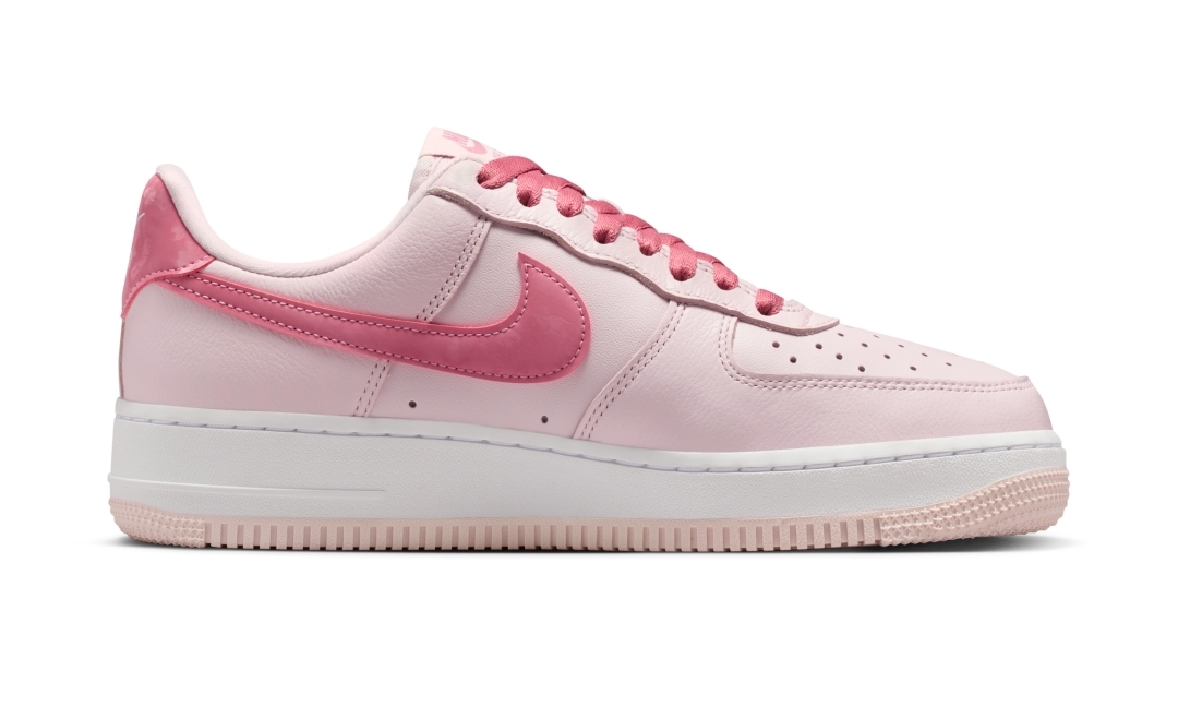 【2026年 1/19 発売予定】NIKE W AIR FORCE 1 LOW “Valentine 2026/Pearl Pink/White” (ナイキ エア フォース 1 ロー “バレンタイン/パールピンク/ホワイト”) [IO8755-600]