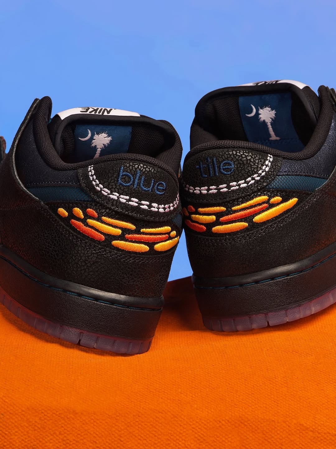 【海外 2026年 5/2~順次発売】Bluetile Skateshop x NIKE DUNK LOW PRO QS (ブルータイル ナイキ ダンク ロー) [IQ1323-001]