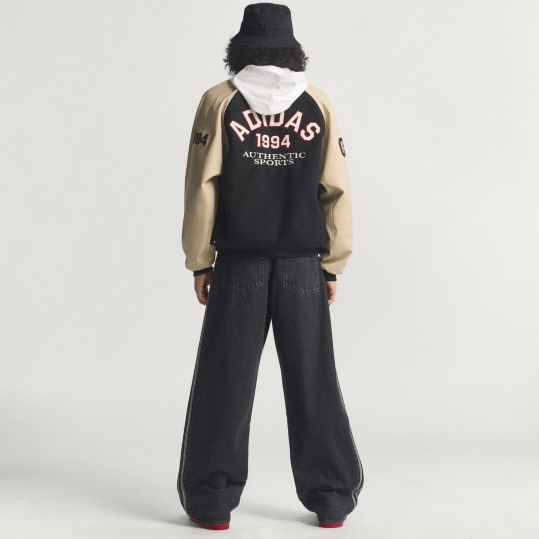 「アディダス アディカラー デニム 2026 SS」から3ストライプをあしらったバギーデニムが発売 (adidas Adicolor Denim Baggy Denim Pants) [KD1497/KD1499]