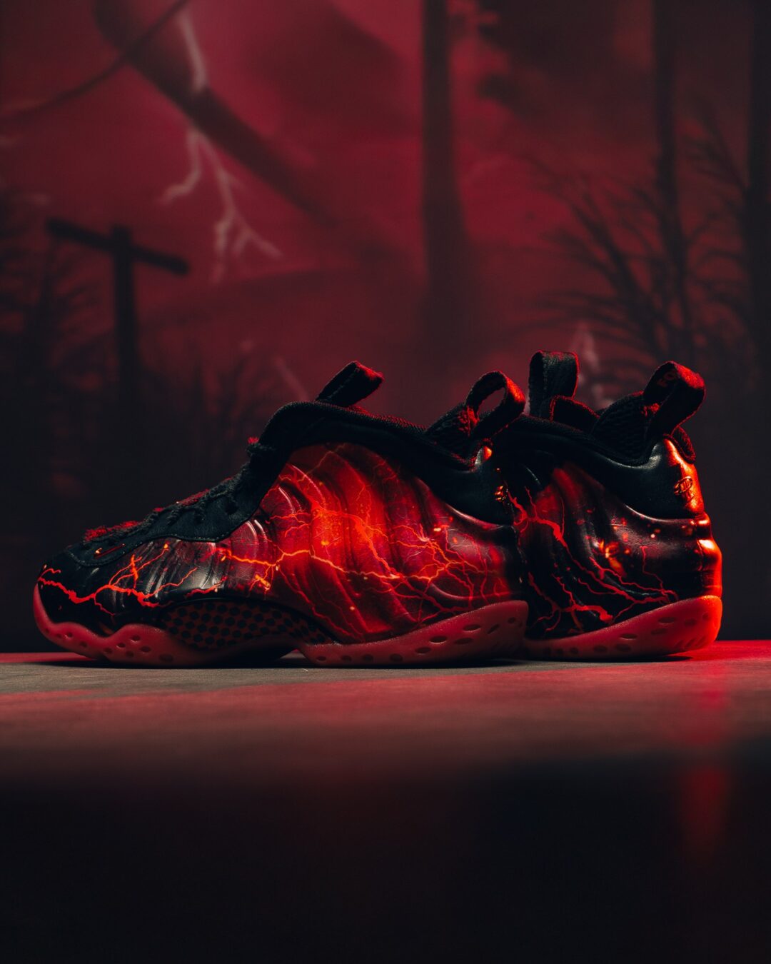 【2026年 2/13 発売予定】Stranger Things × NIKE AIR FOAMPOSITE ONE PREMIUM QS (ストレンジャー・シングス ナイキ エア フォームポジット ワン プレミアム) [IR7336-001]