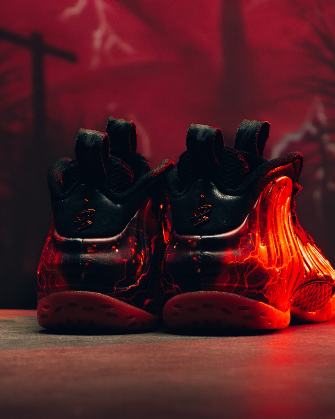 【2026年 2/13 発売予定】Stranger Things × NIKE AIR FOAMPOSITE ONE PREMIUM QS (ストレンジャー・シングス ナイキ エア フォームポジット ワン プレミアム) [IR7336-001]