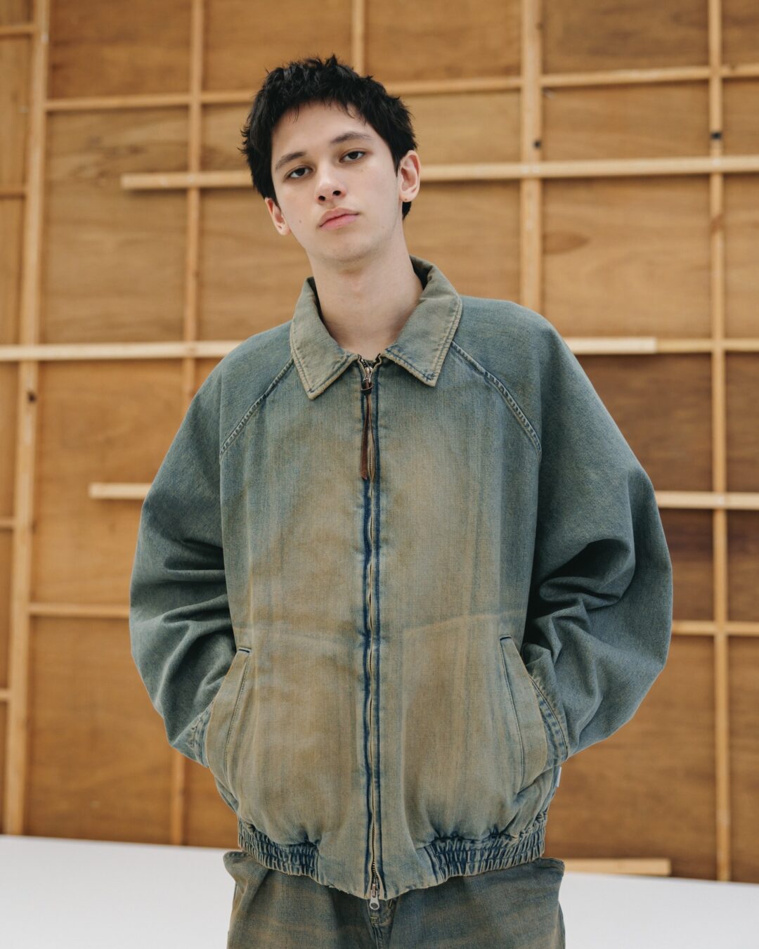 CLESSTE 2026 SS “VINTAGE DYED SELVEDGE DENIM CITY UTILITY JACKET & DYED SELVEDGE DENIM DOUBLE KNEE CURVED WORKER PANTS”が1/17 発売 (クレスト ビンテージ デニム ジャケット パンツ)