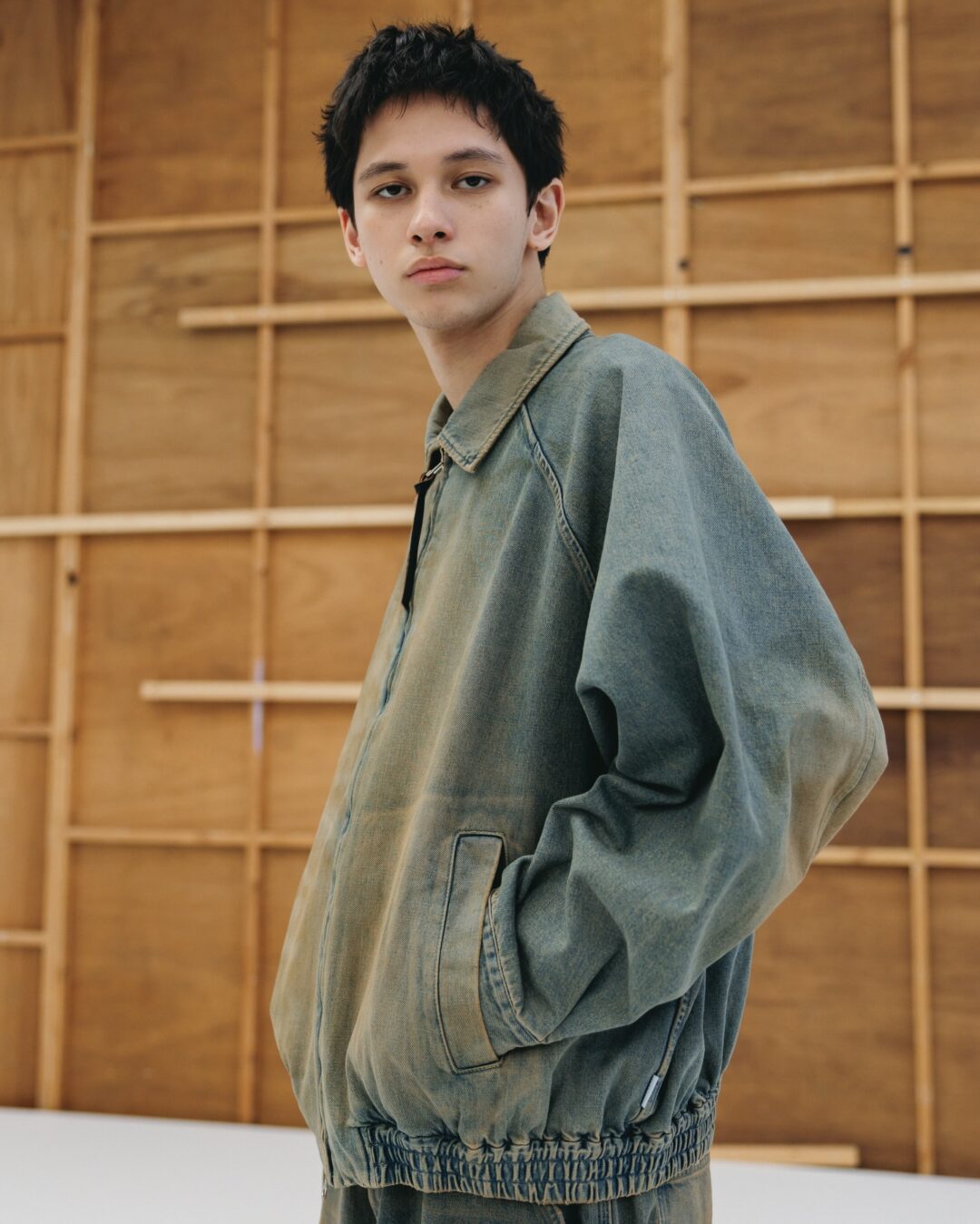 CLESSTE 2026 SS “VINTAGE DYED SELVEDGE DENIM CITY UTILITY JACKET & DYED SELVEDGE DENIM DOUBLE KNEE CURVED WORKER PANTS”が1/17 発売 (クレスト ビンテージ デニム ジャケット パンツ)