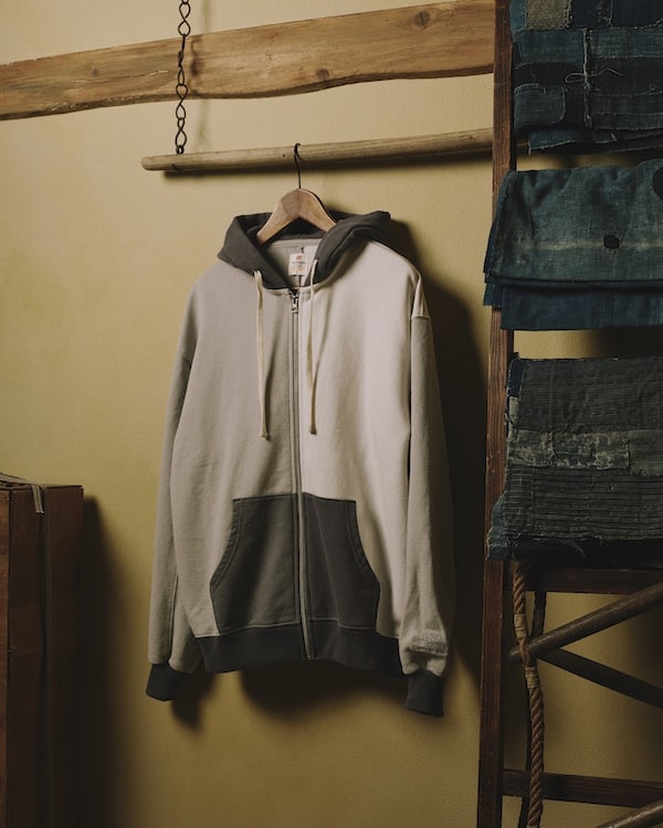 BEAMS × New Balance “Made in U.S.A.” 初アパレルコラボレーションが2026年 1/9 発売 (ビームス ニューバランス メイドインUSA)