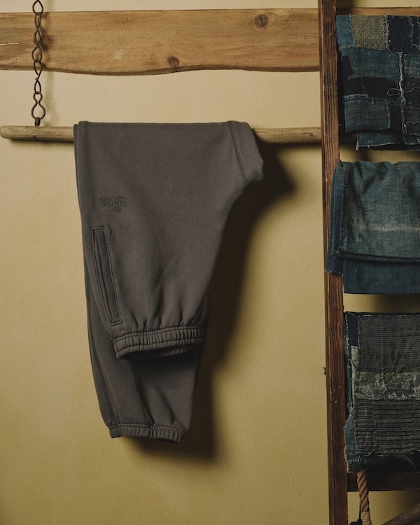 BEAMS × New Balance “Made in U.S.A.” 初アパレルコラボレーションが2026年 1/9 発売 (ビームス ニューバランス メイドインUSA)