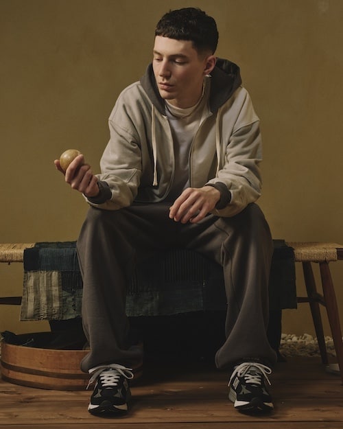 BEAMS × New Balance “Made in U.S.A.” 初アパレルコラボレーションが2026年 1/9 発売 (ビームス ニューバランス メイドインUSA)