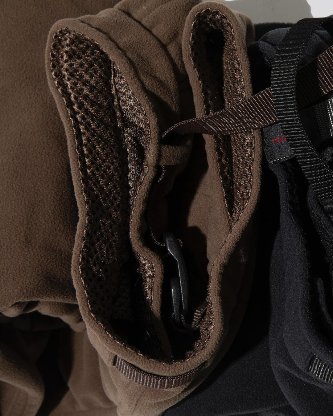 nonnative × GRAMICCI 2026 SS “WALKER TP EASY PANTS & CLIMBER EASY PANTS POLY FLEECE POLARTEC WIND PRO”が1/10 発売 (ノンネイティブ グラミチ “ウォーカー イージー パンツ”)