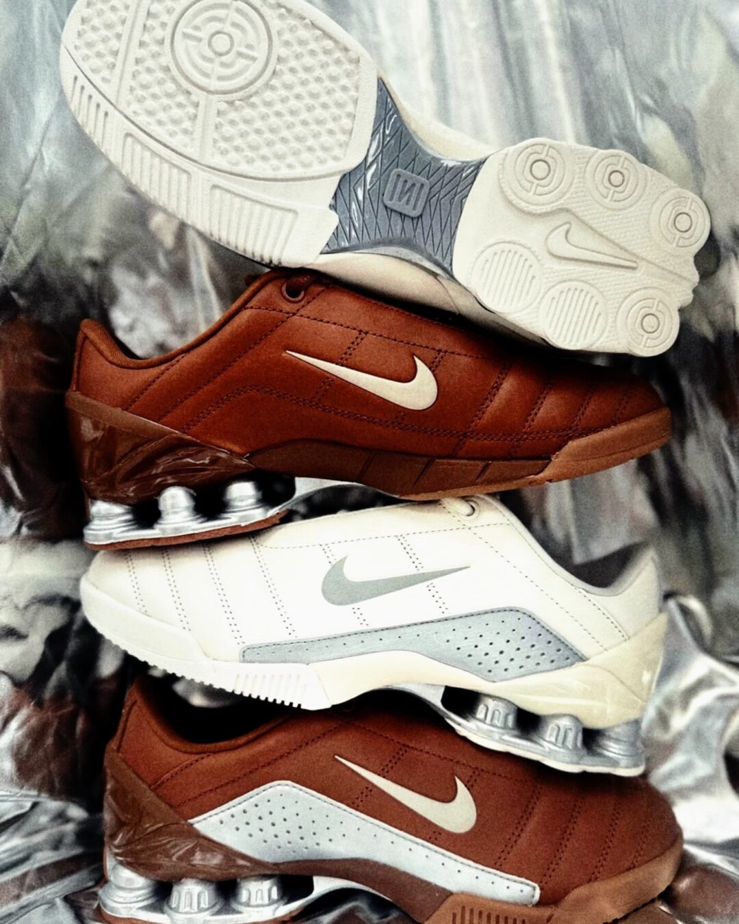 【海外発売】NIKE T90 SHOX MAGIA QS (ナイキ トータル 90 ショックス マギア) [IO9900-100/IO9900-200]