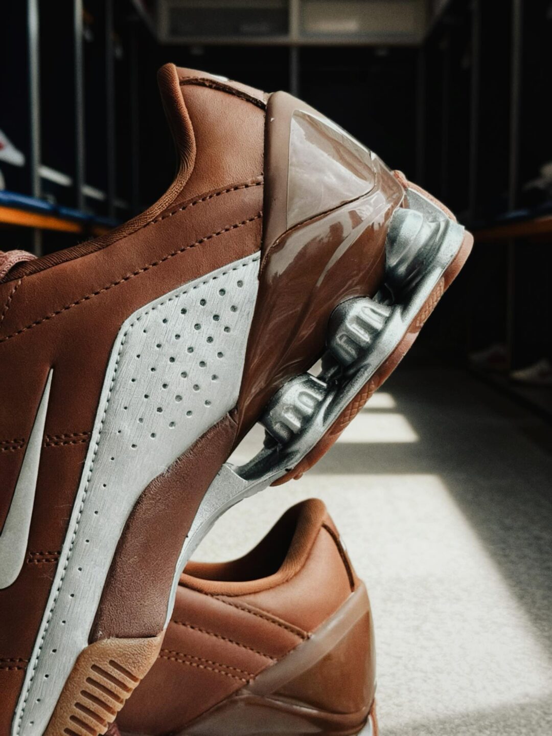 【海外発売】NIKE T90 SHOX MAGIA QS (ナイキ トータル 90 ショックス マギア) [IO9900-100/IO9900-200]