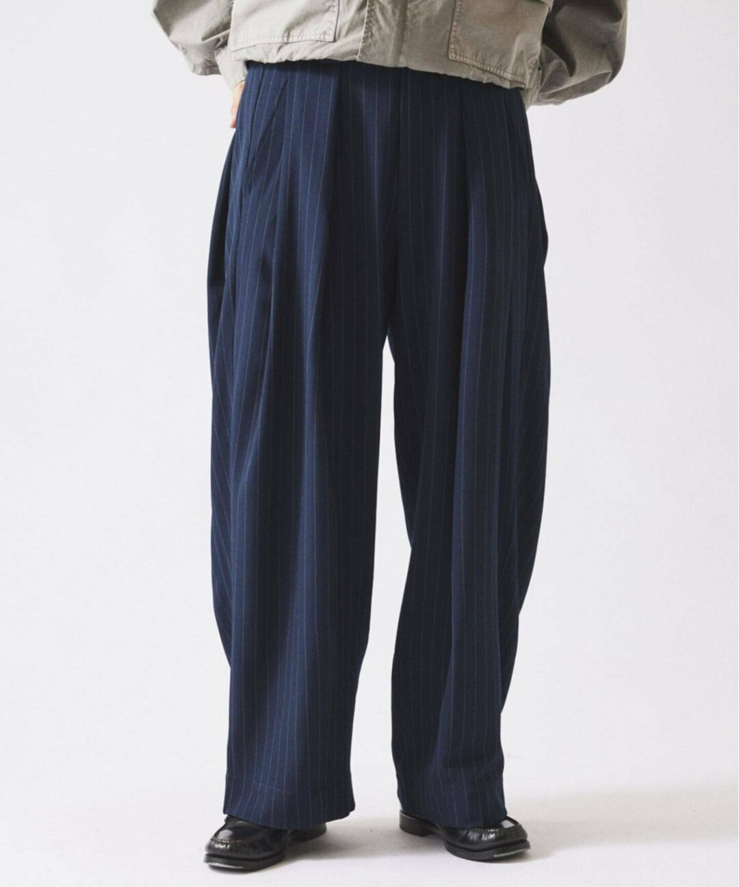 JOURNAL STANDARD relume 2026 SS “ダブルプリーツ ヒールカット スラックス”が2月上旬 発売 (ジャーナルスタンダード)