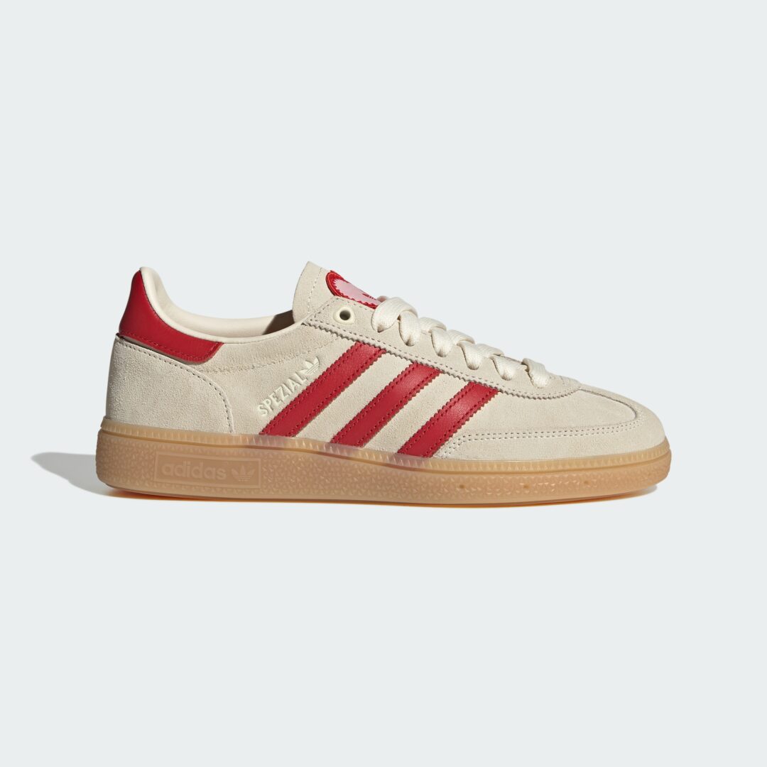 【2026年 2/1 発売】adidas Originals HANDBALL SPEZIAL “Valentine/Cream White/Better Scarlet” (アディダス オリジナルス ハンドボール スペツィアル “バレンタイン/ホワイト/スカーレット”) [KH9044]