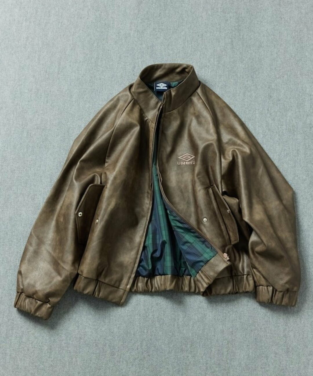 FREAK’S STORE × UMBRO 2026 SS 別注 “SP Leatherette Stand Collar Blouson”が発売 (フリークスストア アンブロ)