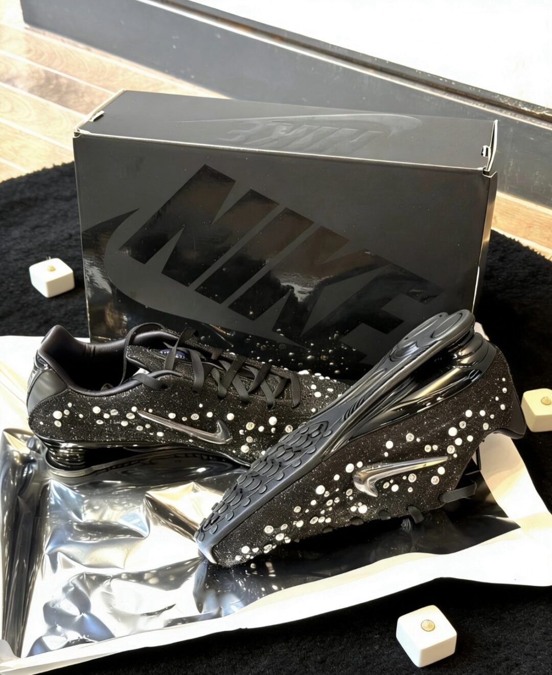 【海外発売】NIKE W SHOX Z “Year of the Horse/Chinese New Year/CNY/Black” (ナイキ ショックス “イヤー・オブ・ザ・ホース/チャイニーズ ニューイヤー”) [IQ1157-100]