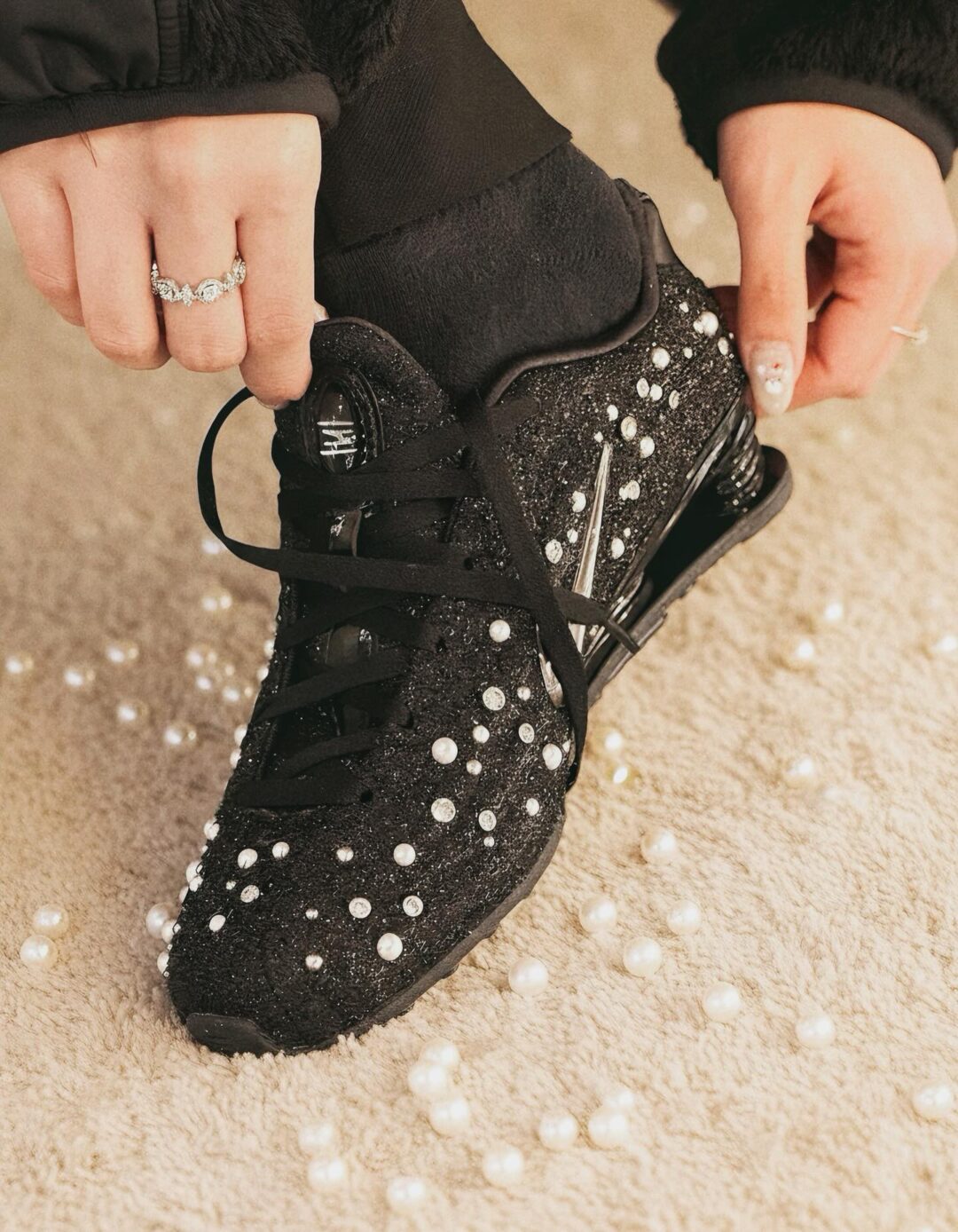 【海外発売】NIKE W SHOX Z “Year of the Horse/Chinese New Year/CNY/Black” (ナイキ ショックス “イヤー・オブ・ザ・ホース/チャイニーズ ニューイヤー”) [IQ1157-100]