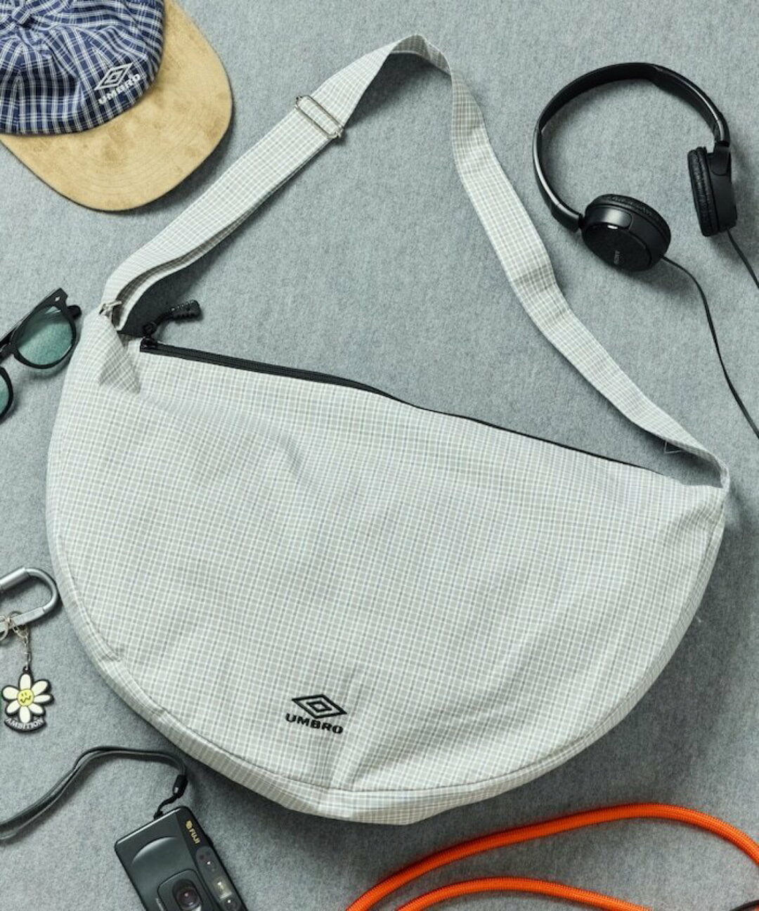 FREAK’S STORE × UMBRO 2026 SS 別注 “SP NEW ROUND SHOULDER BAG”が発売 (フリークスストア アンブロ)